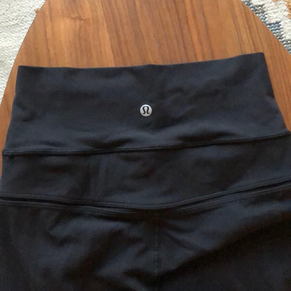 Black lululemon high-waisted pants